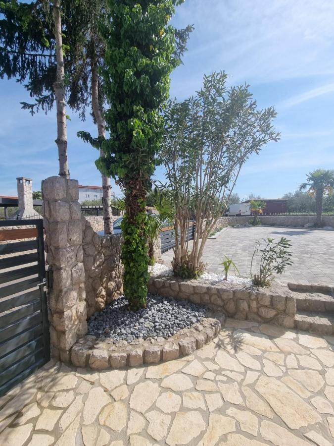 Villa Marta Porat  Exterior foto